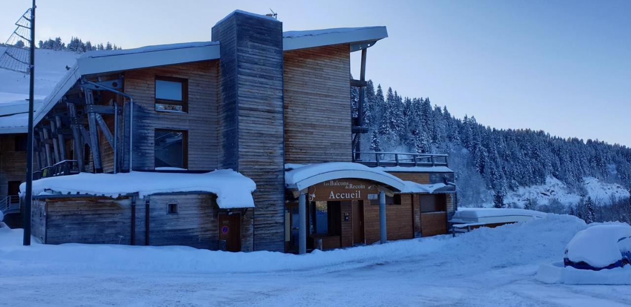 Les Balcons De Recoin - Chamrousse Aparthotel Exterior photo